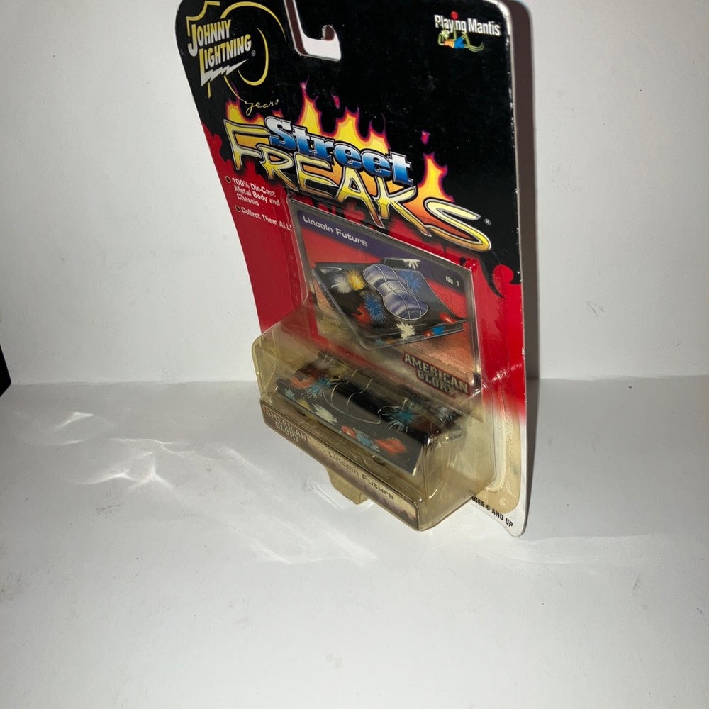 Toy Car - Picture 3 of 7